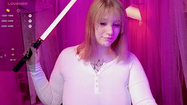 Snapshot of Morvelyn chatting on November 4, 2025, 4:00 pm Morvelyn online show from November 4, 2025, 4:00 pm