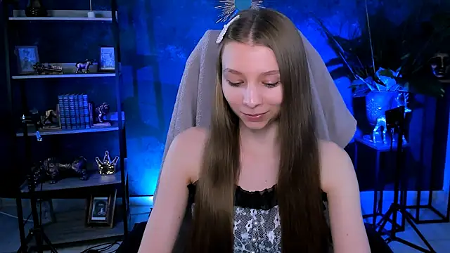 Snapshot of JulieDaniel chatting on June 18, 2026, 9:14 am JulieDaniel online show from June 18, 2026, 9:14 am