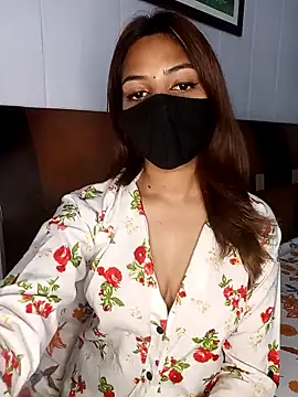 Snapshot of Hot_malika19 chatting on October 31, 2025, 1:30 pm Hot malika19 online show from October 31, 2025, 1:30 pm