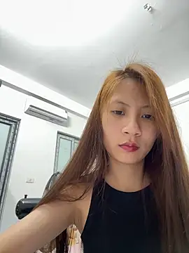 Lil-Gi online show from May 1, 2026, 4:23 pm
