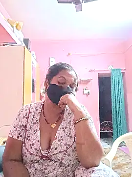 biggbobbsgirl online show from November 10, 2025, 4:23 pm