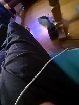 Snapshot of Fonse1860 chatting on October 17, 2025, 8:06 am Fonse1860 online show from October 17, 2025, 8:06 am