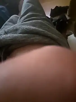 Snapshot of Fonse1860 chatting on October 16, 2025, 7:27 am Fonse1860 online show from October 16, 2025, 7:27 am