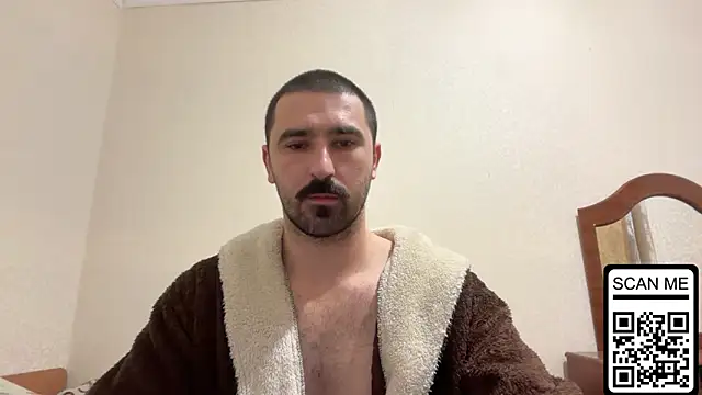 Snapshot of Hard_to_Obey chatting on October 31, 2025, 7:21 pm Hard to Obey online show from October 31, 2025, 7:21 pm