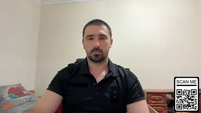 Snapshot of Hard_to_Obey chatting on May 22, 2026, 6:39 pm Hard to Obey online show from May 22, 2026, 6:39 pm