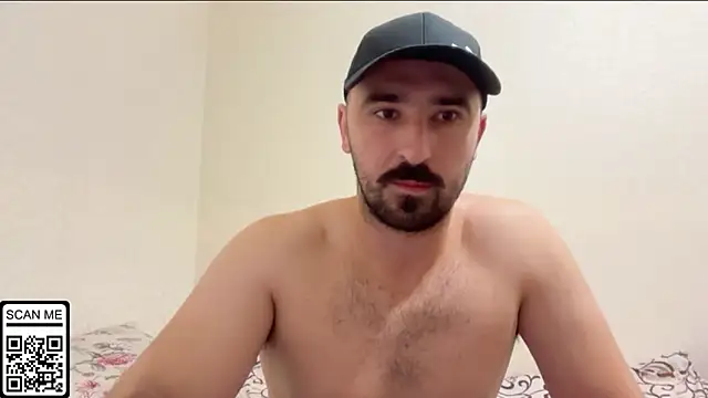 Snapshot of Hard_to_Obey chatting on October 12, 2025, 5:58 pm Hard to Obey online show from October 12, 2025, 5:58 pm