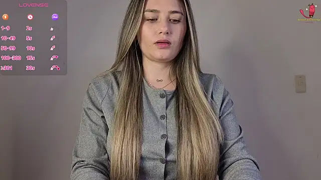 Snapshot of Veronika__Winslow_ chatting on November 22, 2025, 6:01 am Veronika Winslow online show from November 22, 2025, 6:01 am