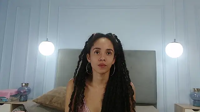 Snapshot of TerryGreenwood chatting on November 6, 2025, 1:04 pm TerryGreenwood online show from November 6, 2025, 1:04 pm