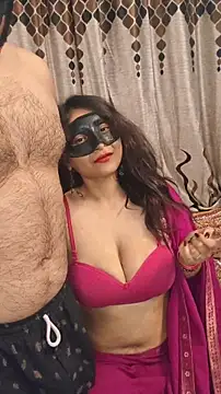 Snapshot of sexy42couple chatting on April 25, 2026, 6:49 pm sexy42couple online show from April 25, 2026, 6:49 pm