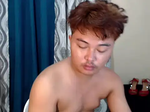 Snapshot of Lustfulljohnx chatting on May 20, 2026, 10:51 pm Lustfulljohnx online show from May 20, 2026, 10:51 pm