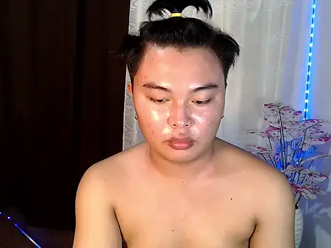Lustfulljohnx online show from July 13, 2026, 11:53 am