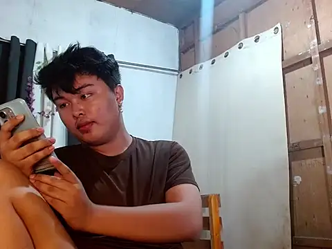 Lustfulljohnx online show from March 12, 2026, 12:42 pm