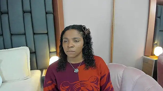 LisaMendez online show from March 4, 2026, 3:47 am