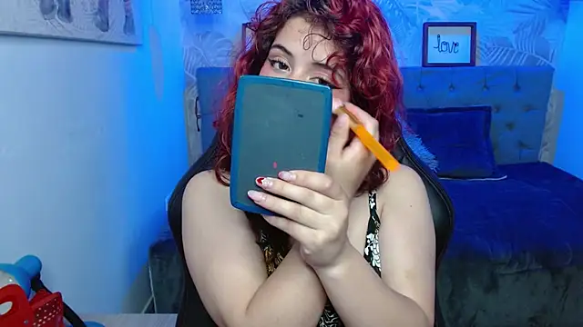 Lily tk online show from October 10, 2025, 3:40 am