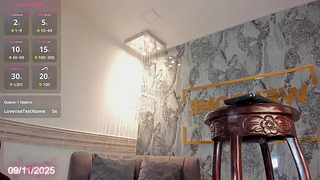 Snapshot of Kirby_Carrington chatting on November 9, 2025, 9:08 pm Kirby Carrington online show from November 9, 2025, 9:08 pm