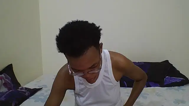 Snapshot of Sexy_Dymme chatting on October 21, 2025, 8:19 pm Sexy Dymme online show from October 21, 2025, 8:19 pm