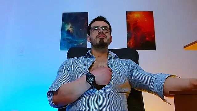 Snapshot of Axel_Lover chatting on November 18, 2025, 11:15 pm Axel Lover online show from November 18, 2025, 11:15 pm