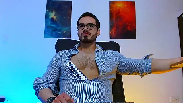 Snapshot of Axel_Lover chatting on October 16, 2025, 10:40 pm Axel Lover online show from October 16, 2025, 10:40 pm