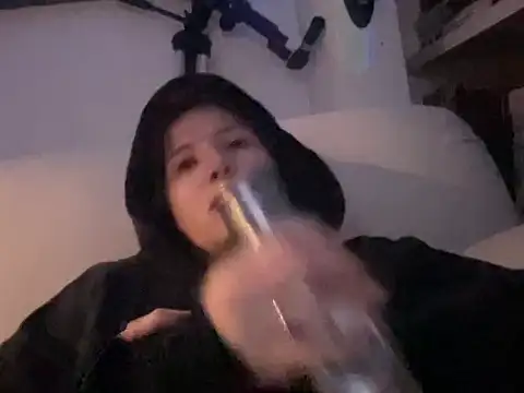 Snapshot of dddasani chatting on November 20, 2025, 7:58 pm dddasani online show from November 20, 2025, 7:58 pm