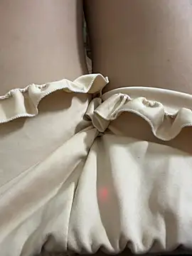 sharon-Hanna online show from July 15, 2026, 1:51 pm