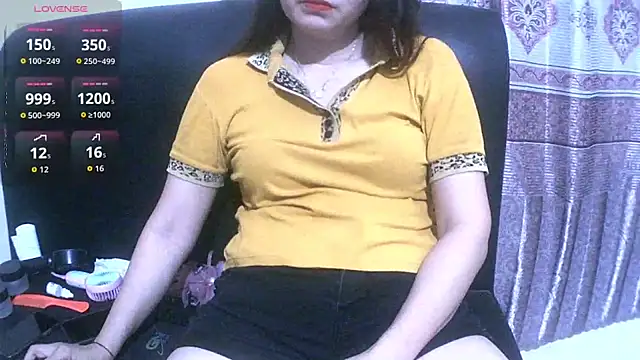 Owe chan online show from July 1, 2026, 9:42 am