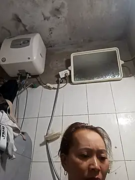 Bianly online show from February 9, 2026, 12:03 pm