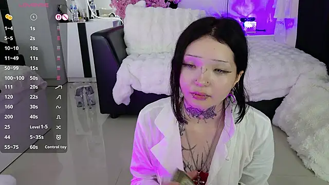 Snapshot of Lein_Bone chatting on May 28, 2026, 1:28 pm Lein Bone online show from May 28, 2026, 1:28 pm
