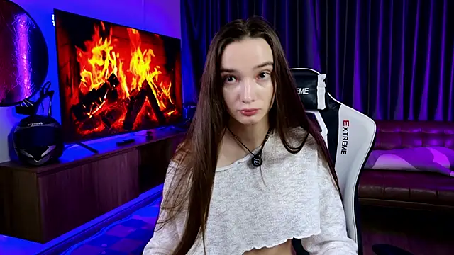 laxyflaxyy online show from October 11, 2025, 2:01 am