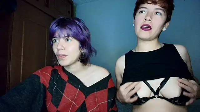 Zafira  Raven online show from December 21, 2025, 12:13 am