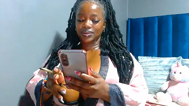 Snapshot of Candycrush2555 chatting on June 11, 2026, 4:09 am Candycrush2555 online show from June 11, 2026, 4:09 am