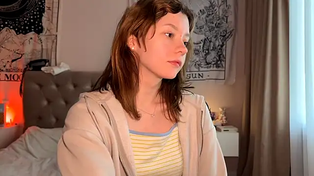 Snapshot of IrisPurrphy chatting on November 1, 2025, 1:27 pm IrisPurrphy online show from November 1, 2025, 1:27 pm