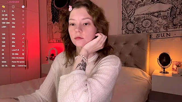 Snapshot of IrisPurrphy chatting on November 10, 2025, 1:43 am IrisPurrphy online show from November 10, 2025, 1:43 am