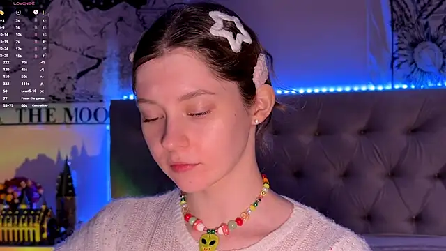 Snapshot of IrisPurrphy chatting on December 15, 2025, 1:06 pm IrisPurrphy online show from December 15, 2025, 1:06 pm