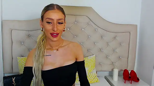 Snapshot of NatalieSensual chatting on November 9, 2025, 9:57 am NatalieSensual online show from November 9, 2025, 9:57 am