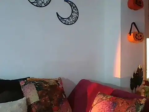 a miss online show from October 16, 2025, 10:29 pm