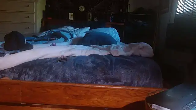 Snapshot of reebokrick650 chatting on September 12, 2025, 12:22 am reebokrick650 online show from September 12, 2025, 12:22 am