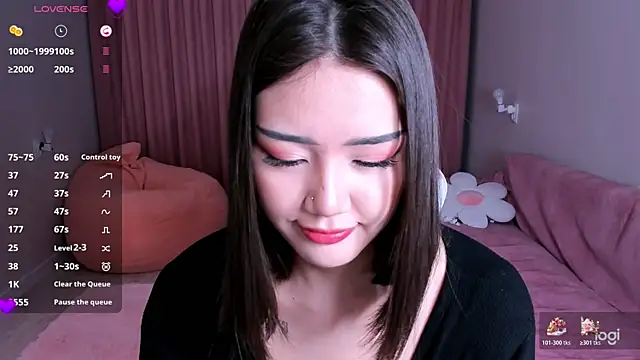 Snapshot of Momo_Ayase_ chatting on December 16, 2025, 2:21 pm Momo Ayase online show from December 16, 2025, 2:21 pm