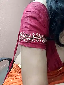 Snapshot of Hot-rima chatting on August 6, 2026, 3:01 am Hot-rima online show from August 6, 2026, 3:01 am