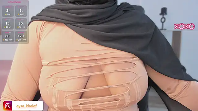 Snapshot of yasmin_elite chatting on October 15, 2025, 10:45 am yasmin elite online show from October 15, 2025, 10:45 am