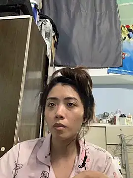 Snapshot of Minee1202 chatting on June 22, 2026, 3:47 am Minee1202 online show from June 22, 2026, 3:47 am