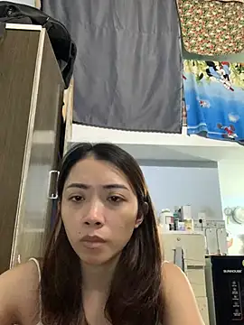 Snapshot of Minee1202 chatting on July 15, 2026, 12:39 am Minee1202 online show from July 15, 2026, 12:39 am