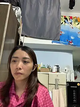 Snapshot of Minee1202 chatting on June 11, 2026, 1:27 am Minee1202 online show from June 11, 2026, 1:27 am