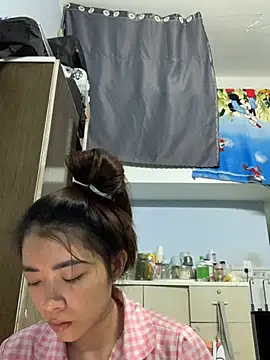 Snapshot of Minee1202 chatting on June 10, 2026, 1:07 am Minee1202 online show from June 10, 2026, 1:07 am