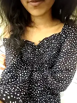 Snapshot of Snaya-baby chatting on March 20, 2026, 6:47 am Snaya-baby online show from March 20, 2026, 6:47 am