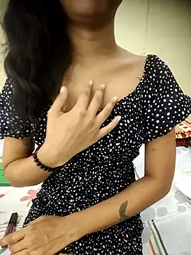 Snapshot of Snaya-baby chatting on March 31, 2026, 7:54 am Snaya-baby online show from March 31, 2026, 7:54 am