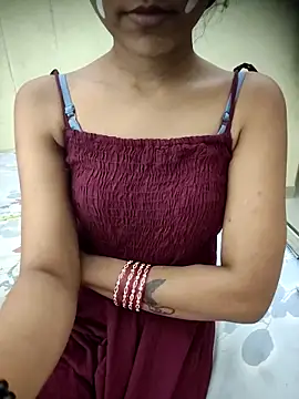 Snapshot of Snaya-baby chatting on April 7, 2026, 5:59 pm Snaya-baby online show from April 7, 2026, 5:59 pm