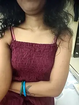 Snapshot of Snaya-baby chatting on April 5, 2026, 9:38 am Snaya-baby online show from April 5, 2026, 9:38 am