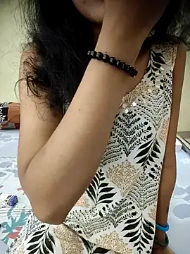 Snapshot of Snaya-baby chatting on March 21, 2026, 4:35 am Snaya-baby online show from March 21, 2026, 4:35 am