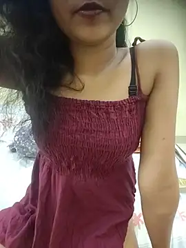 Snapshot of Snaya-baby chatting on May 28, 2026, 6:25 pm Snaya-baby online show from May 28, 2026, 6:25 pm