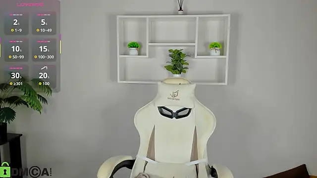 Allice Cox online show from October 7, 2025, 12:44 am